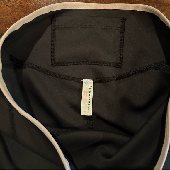 Free People Movement Step up bike shorts - Picture 2 of 6